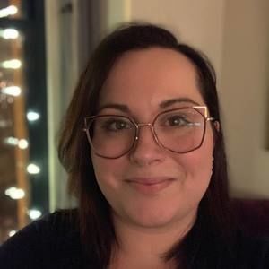 Meet your Posher, Helen